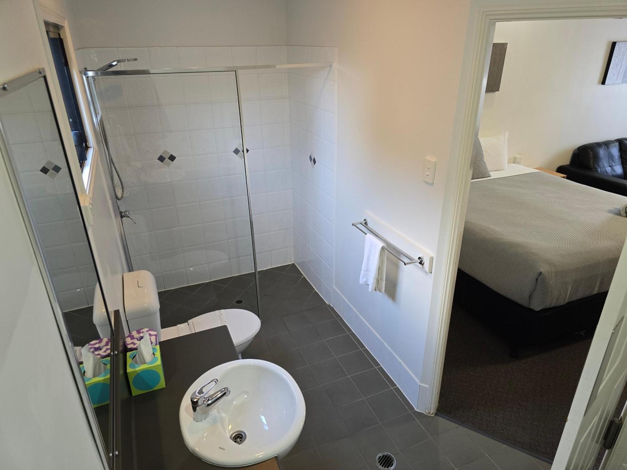 Ascot Lodge Motor Inn Kingaroy Exteriör bild