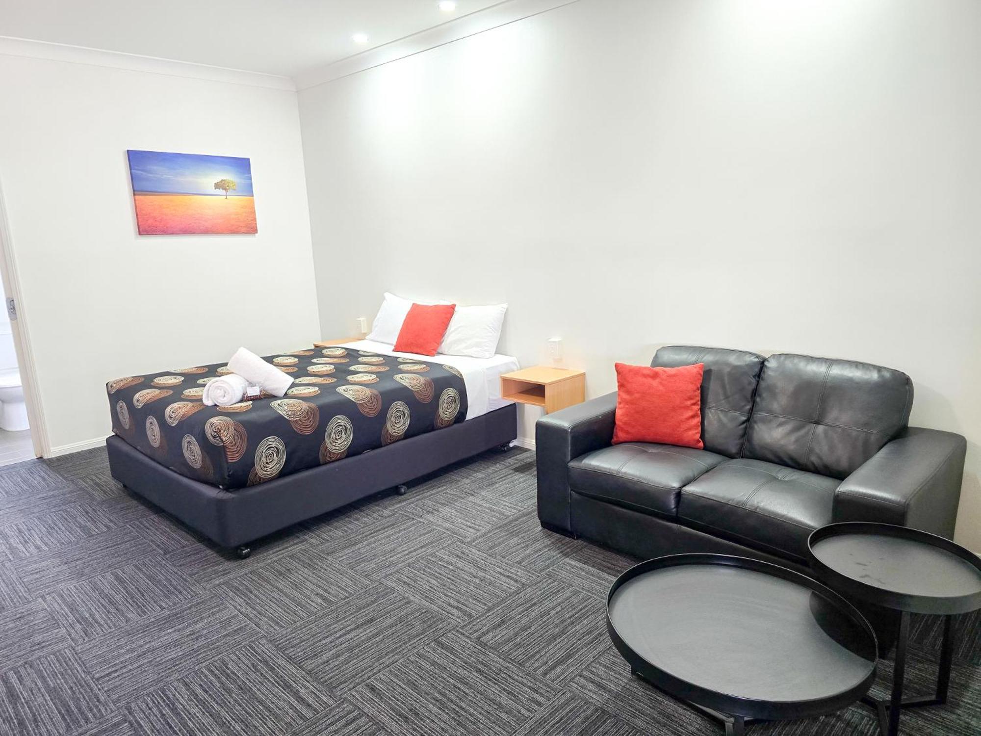 Ascot Lodge Motor Inn Kingaroy Exteriör bild