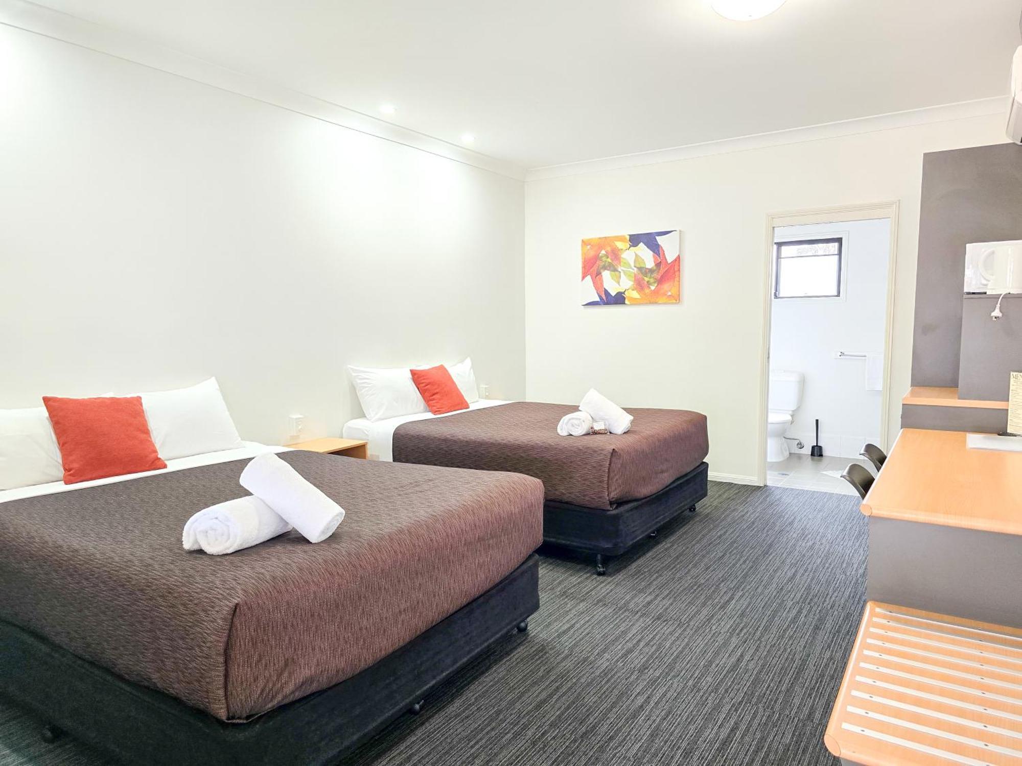 Ascot Lodge Motor Inn Kingaroy Exteriör bild